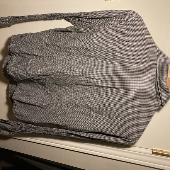 🦋 3/$25 Jacob Gingham Button-Up with Frills - Picture 6 of 15